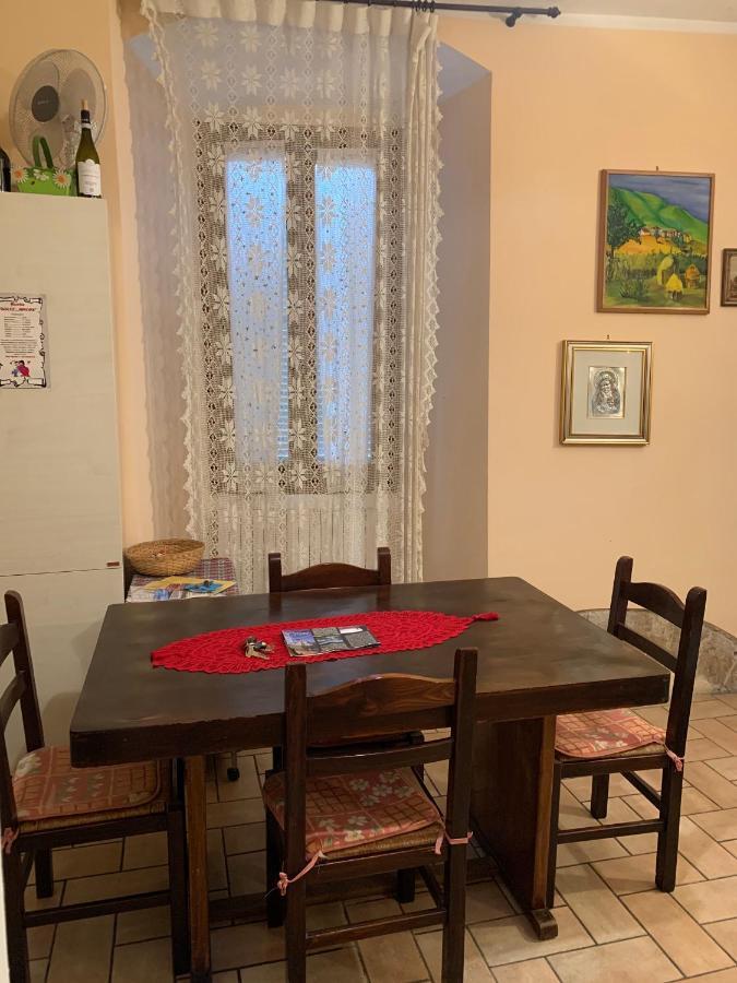 אסיסי Apartments Aurora Delle Rose מראה חיצוני תמונה